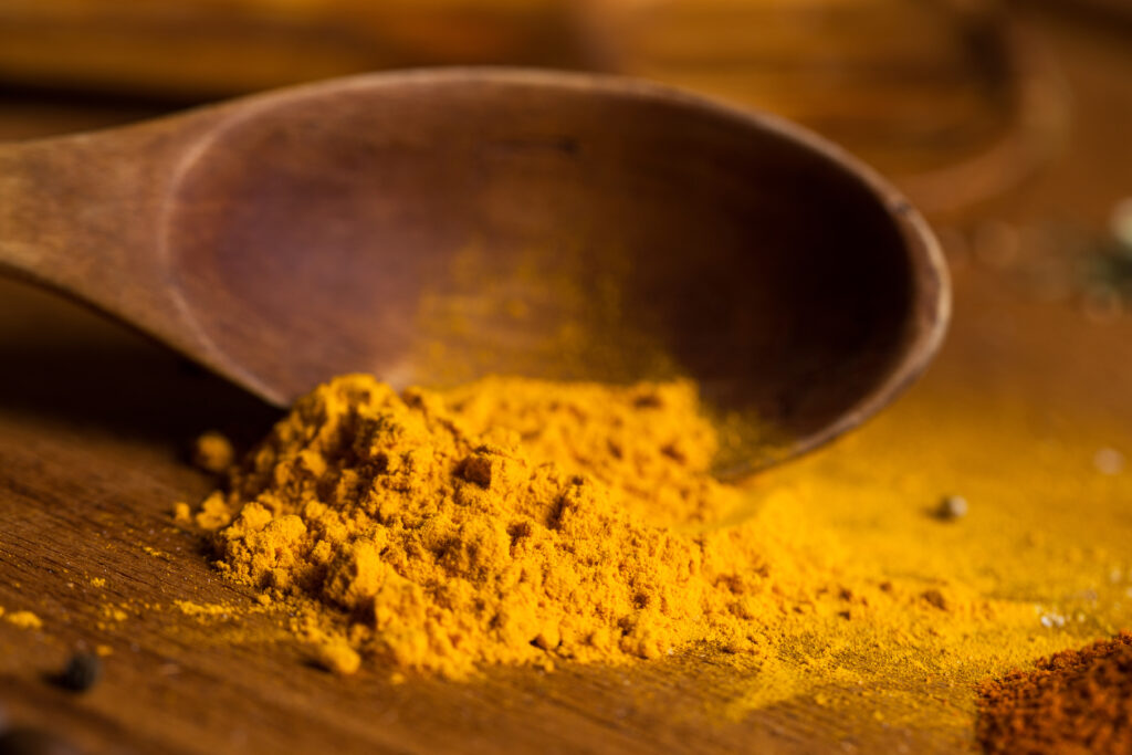 How to Make a Face Mask with Turmeric Powder